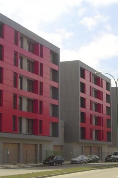 Edificio Residencial. Panel COMPOSITE